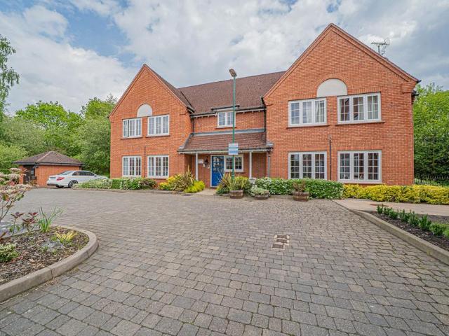 Flat for sale in Elmdon, Isle Of Man