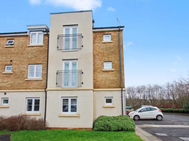 Flat for sale in Wales