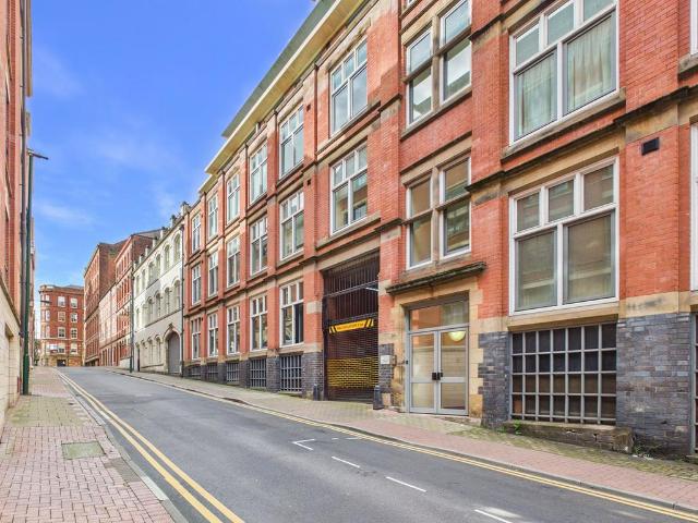 Flat for sale in St Ann's, Haddon