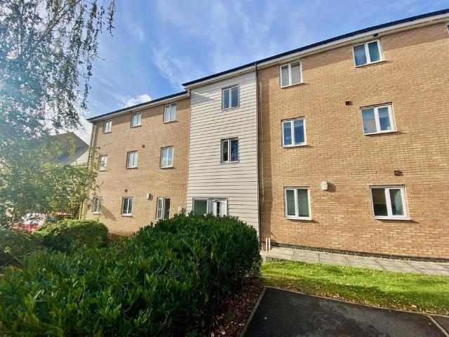 Flat for sale in Hampton Hargate, Peterborough