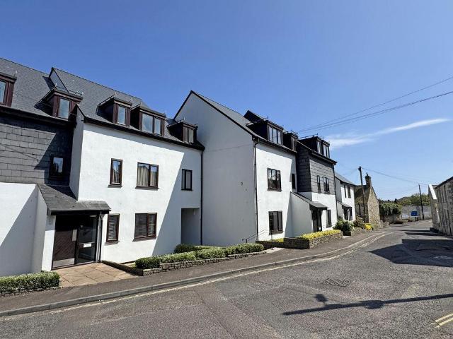 Flat for sale in Budlake, Devon