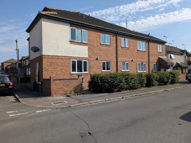 Flat for sale in Rodbourne, Swindon