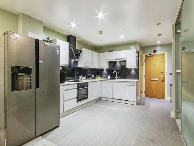 Flat for sale in St Ann's, Haddon