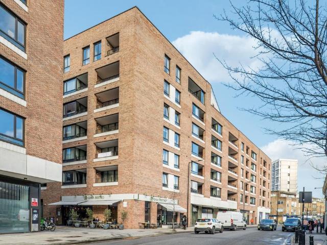 Flat for sale in Shoreditch, Greater London
