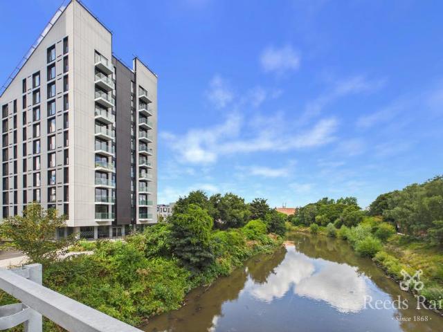 Flat for sale in Blackfriars, Salford