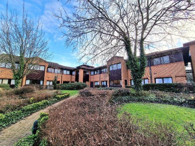 Flat for sale in North Fareham, Fareham