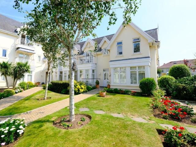Flat for sale