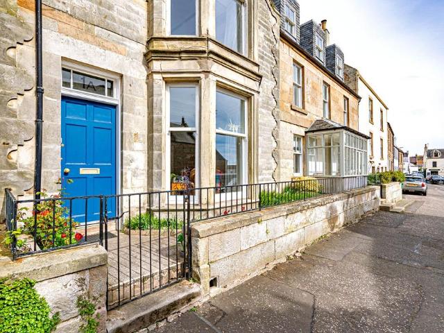 Flat for sale in Crail, Scotland