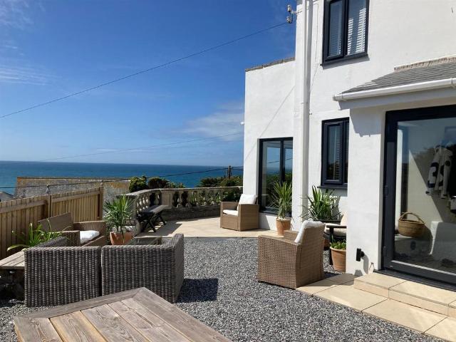 Flat for sale in Downderry, Cornwall