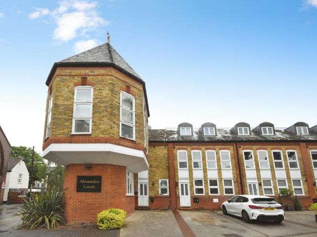 Flat for sale in Sandon, Chelmsford