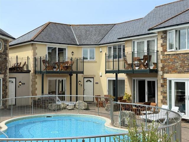 Flat for sale in Nansledan, Newquay