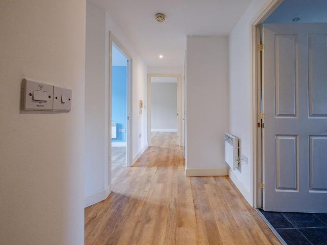 Flat for sale in Barling, Isle Of Man