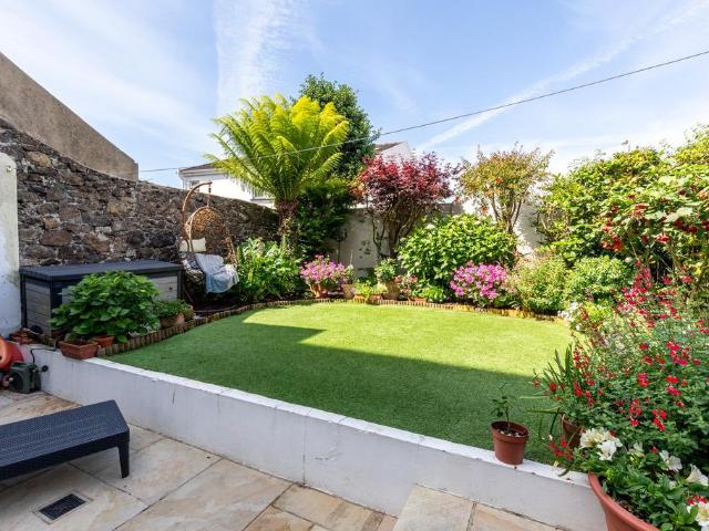 Flat for sale in St Helier, Greater London