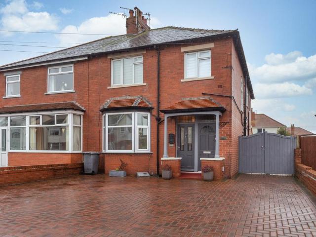 Flat for sale in St Annes, Lytham
