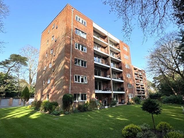 Flat for sale in Branksome Park, Poole
