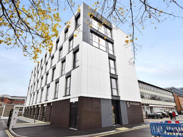 Flat for sale in Glynde, West Sussex