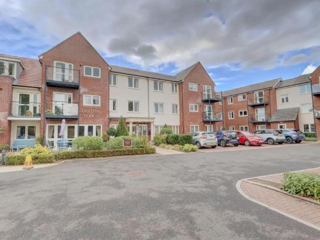 Flat for sale in Princes Risborough, Buckinghamshire