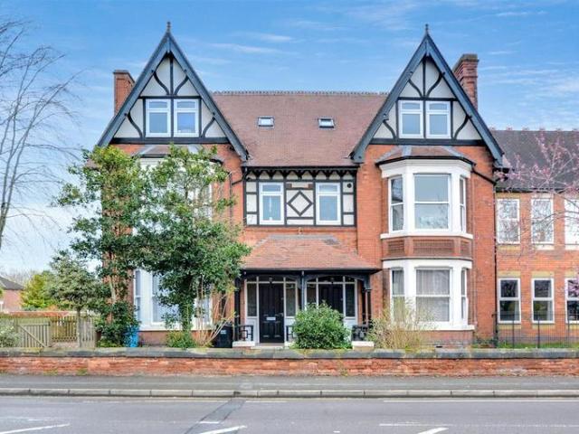 Flat for sale in Caldermill, East Midlands