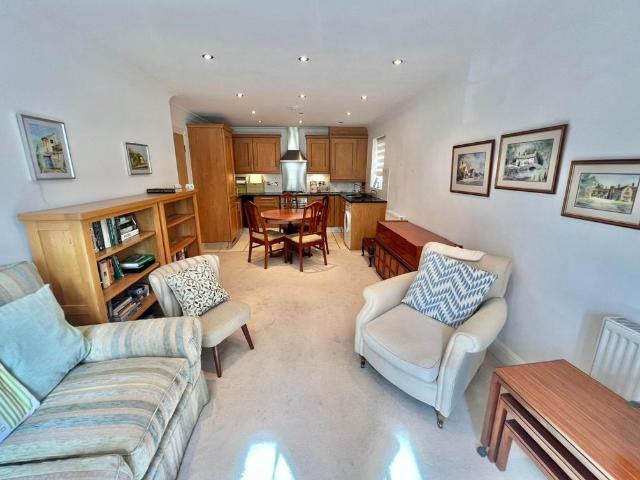 Flat for sale in Navestock Side, Essex