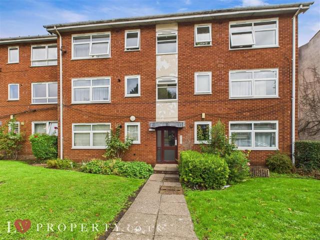 Flat for sale in Ladywood, West Midlands