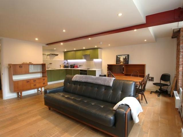 Flat for sale in Georgia, Greater Manchester