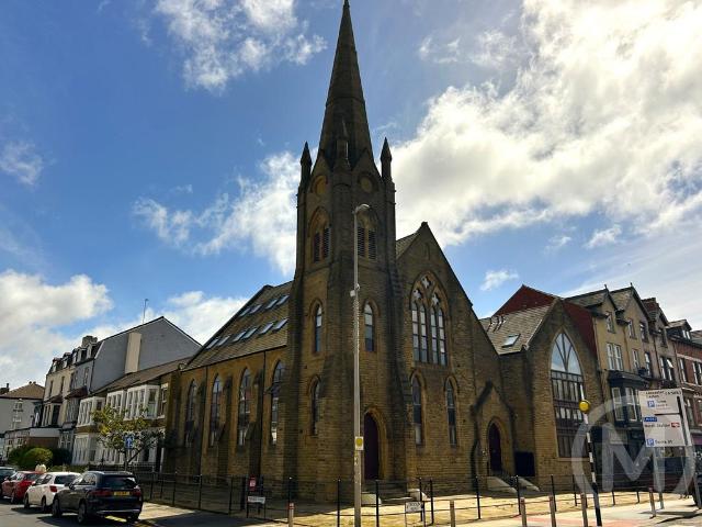 Flat for sale in Blackpool