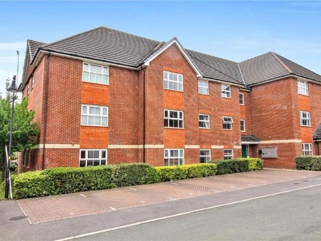 Flat for sale in Redhouse, Abbey Mead