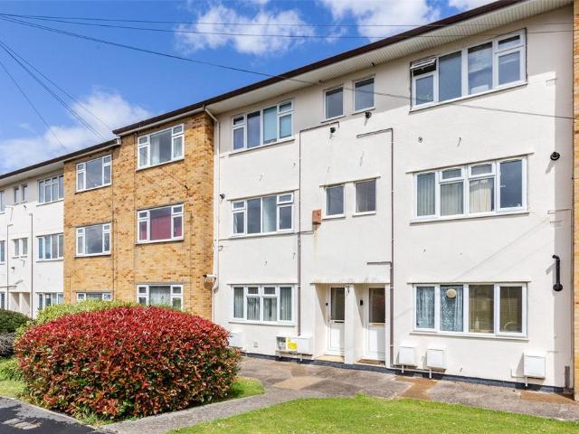 Flat for sale in Feckenham, City Of Bristol