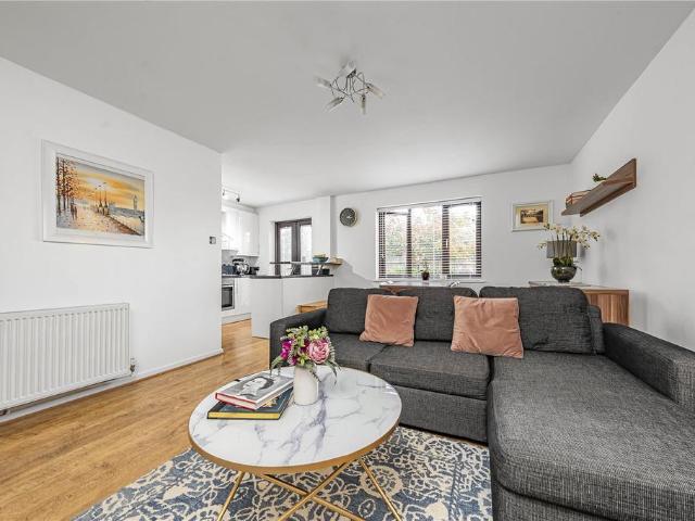 Flat for sale in London Borough of Merton, Greater London