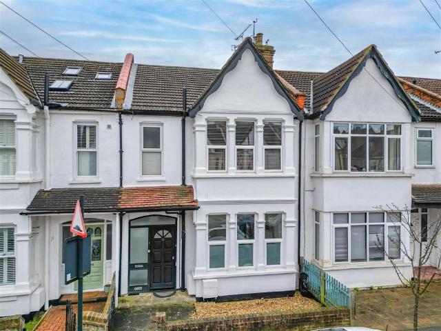 Flat for sale in Leigh-on-sea, Leigh-on-Sea