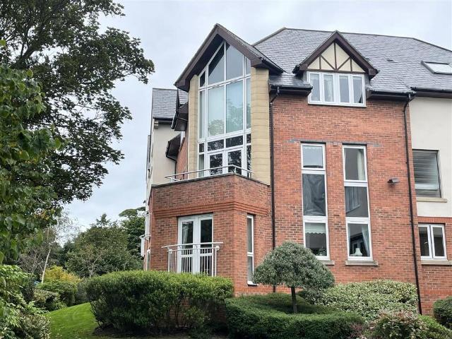 Flat for sale in Cleadon, Whiteleas