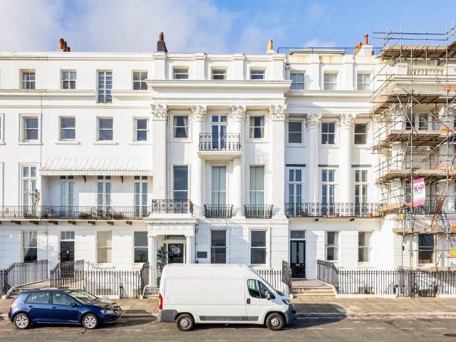 Flat for sale in Brighton Marina Village, Brighton & Hove