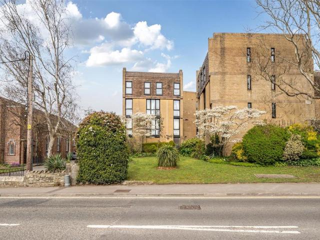 Flat for sale in Keynsham, Bath And North East Somerset