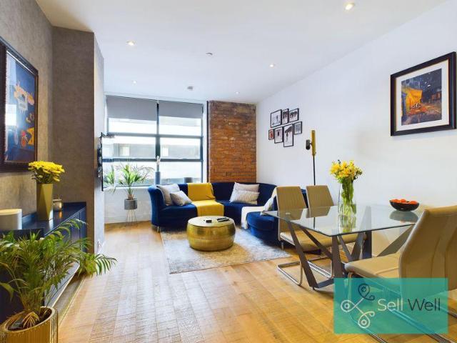 Flat for sale in Georgia, Greater Manchester