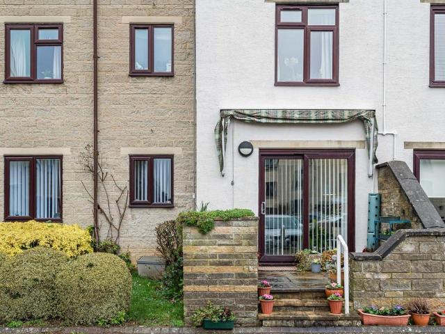 Flat for sale in Fossebridge, Gloucestershire