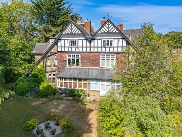 Flat for sale in Chapeltown, West Yorkshire