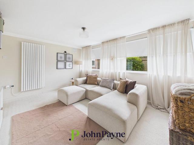 Flat for sale in Stonehouse Estate, Coventry