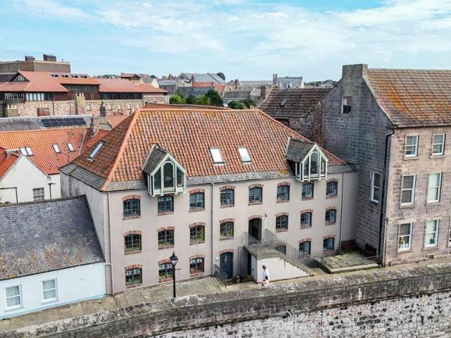 Flat for sale in Berwick-upon-tweed, Northumberland