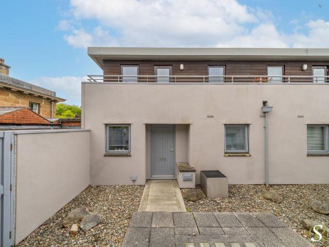 Flat for sale in Knutsford