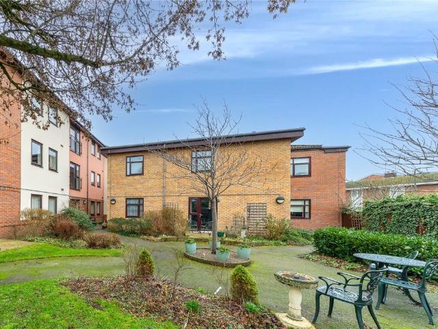 Flat for sale in Green Park, Milton Keynes