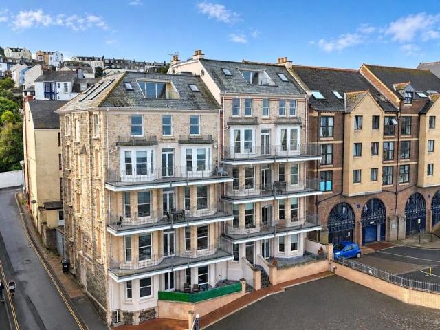 Flat for sale in Ilfracombe, North Devon