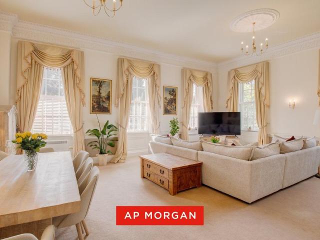 Flat for sale in Audnam, Amblecote