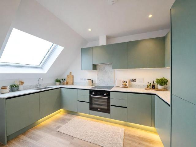 Flat for sale in London Borough of Hillingdon, Greater London