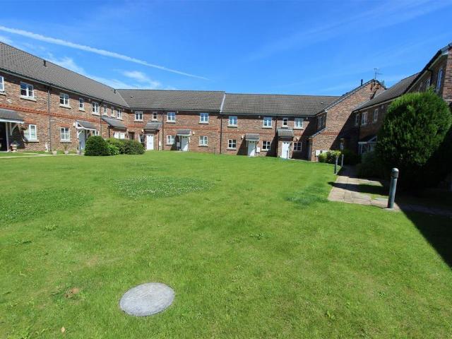 Flat for sale in Middleton One Row, Darlington