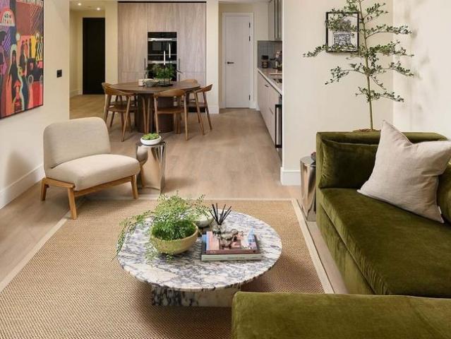 Flat for sale in Bethnal Green, Greater London
