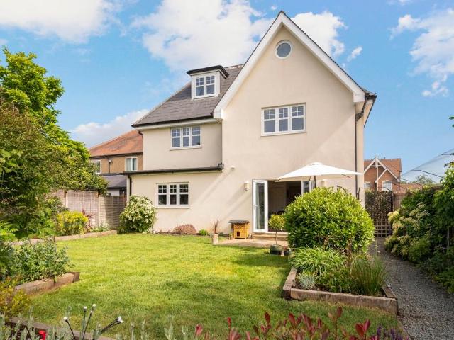 Flat for sale in Blackhills, Surrey