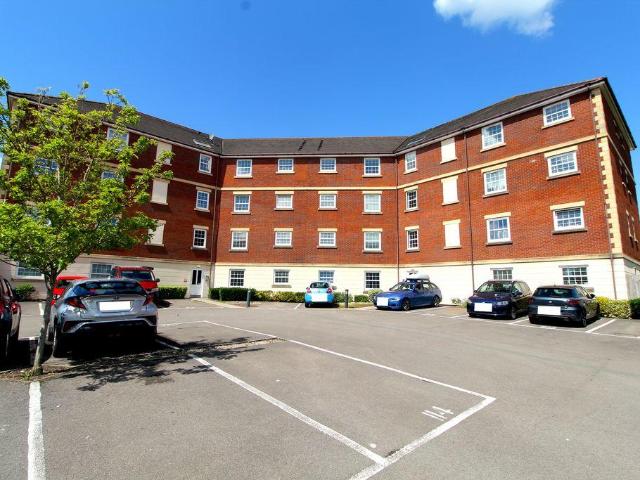 Flat for sale in Bradley Stoke