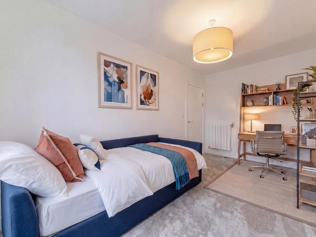 Flat for sale in Kidbrooke, Greater London