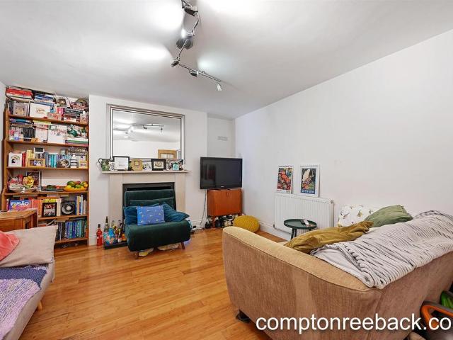 Flat for sale in Kensal Town, Greater London