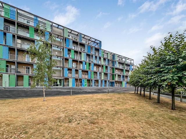 Flat for sale in Arbury, Cambridgeshire